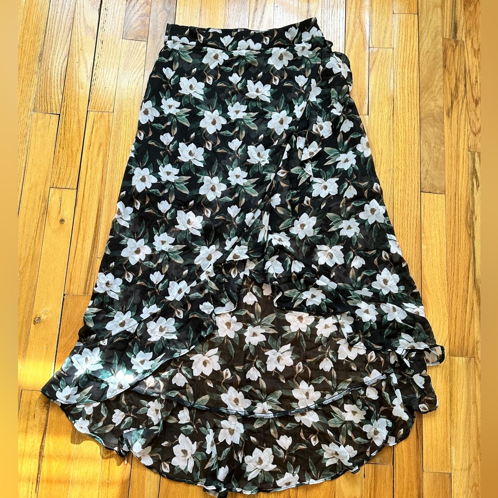Mikayla Floral High Low Midi Skirt NWOT